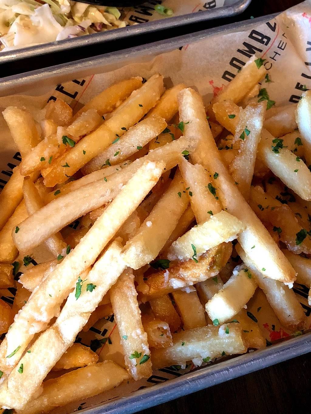 Belly Bombz kitchen | restaurant | 6717 Comstock Ave, Whittier, CA 90601, USA | 5626961111 OR +1 562-696-1111