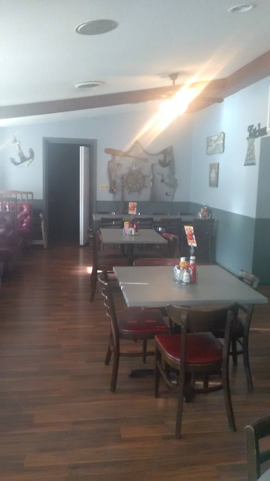 Anchor Grille | restaurant | 501 E Franklin Ave, Sesser, IL 62884, USA | 6186257100 OR +1 618-625-7100