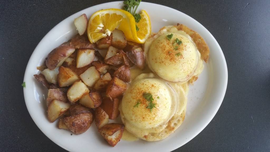 Stacks Pancake House | restaurant | 27680 Marguerite Pkwy, Mission Viejo, CA 92692, USA | 9492184600 OR +1 949-218-4600