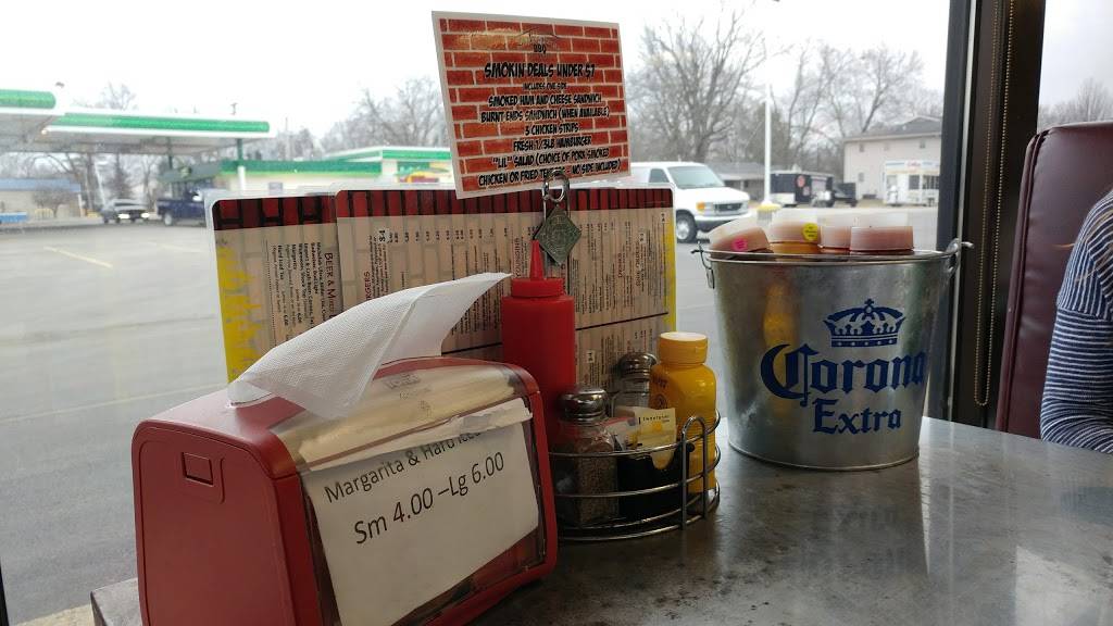 Smokys House BBQ | restaurant | 3019, 300 W Lincoln Ave, Charleston, IL 61920, USA | 2173452227 OR +1 217-345-2227