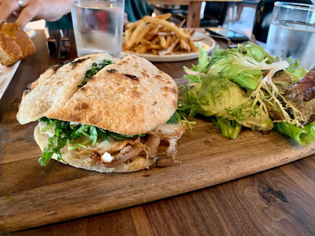 Ecco Buckhead | restaurant | 3586 Peachtree Rd NE, Atlanta, GA 30326, USA | 4043479558 OR +1 404-347-9558