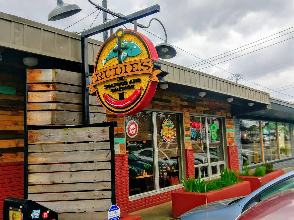 Rudies Seafood and Sausage | restaurant | 1402 McGavock Pk, Nashville, TN 37216, USA | 6156455167 OR +1 615-645-5167