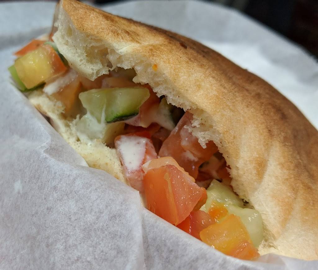 Gyro Grill | restaurant | 6316 52nd St # C, Kenosha, WI 53144, USA | 2626577200 OR +1 262-657-7200