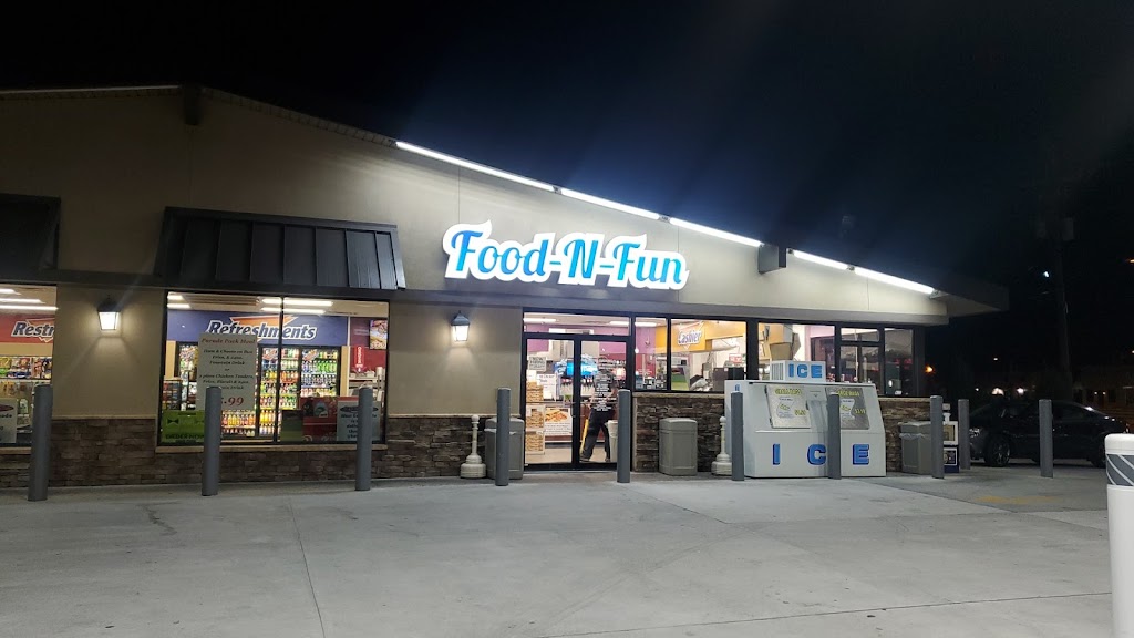 Food-N-Fun | restaurant | 4320 Clearview Pkwy, Metairie, LA 70006, USA | 5048880129 OR +1 504-888-0129