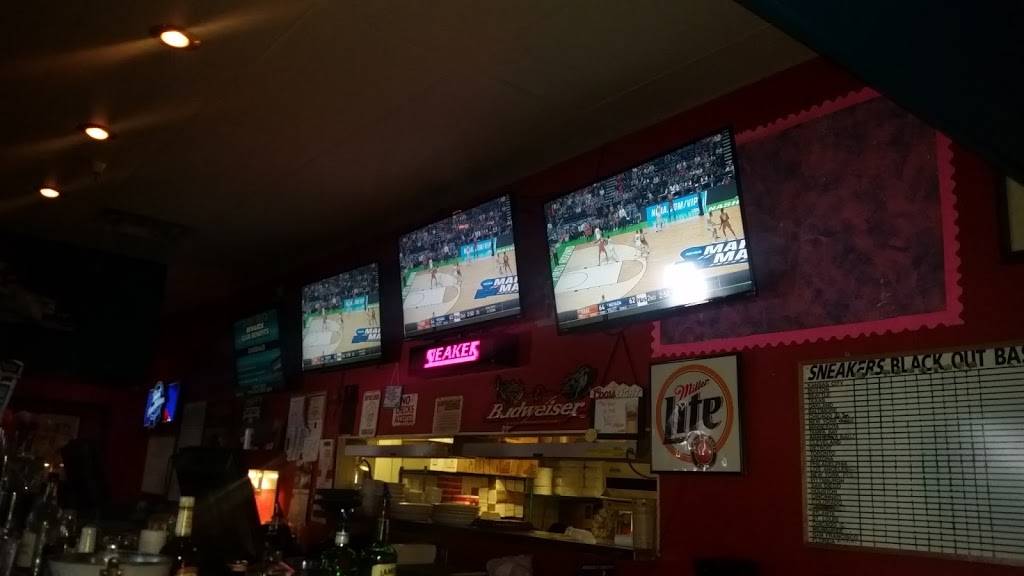 Sneakers | restaurant | 3923 S McCarran Blvd, Reno, NV 89502, USA | 7758298770 OR +1 775-829-8770