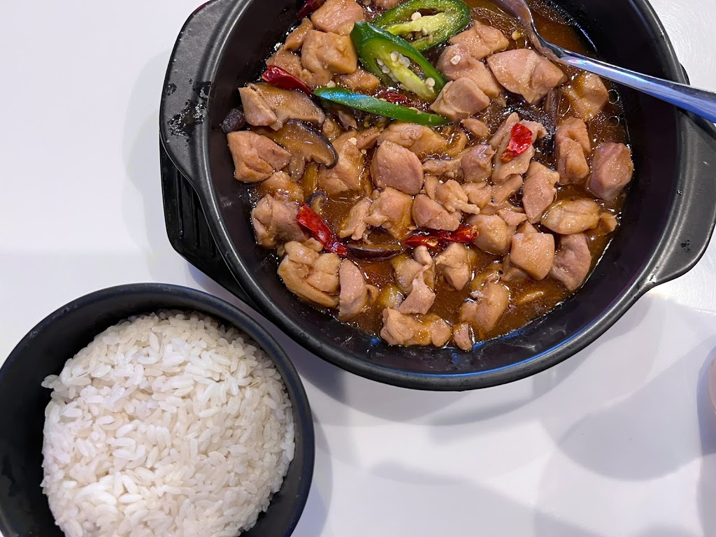 Yangs Braised Chicken Rice, Cupertino | restaurant | 10815 N Wolfe Rd #101b, Cupertino, CA 95014, USA | 4089316288 OR +1 408-931-6288