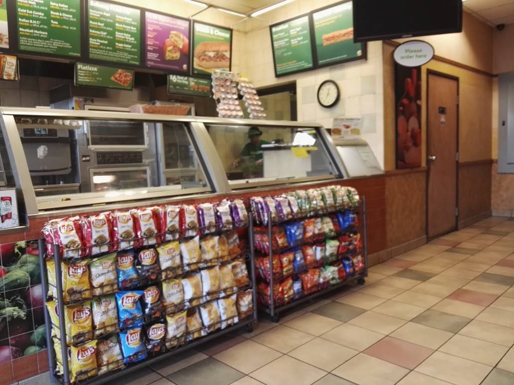 Subway Restaurants | restaurant | 11916 Aviation Blvd, Inglewood, CA 90304, USA | 3107259215 OR +1 310-725-9215