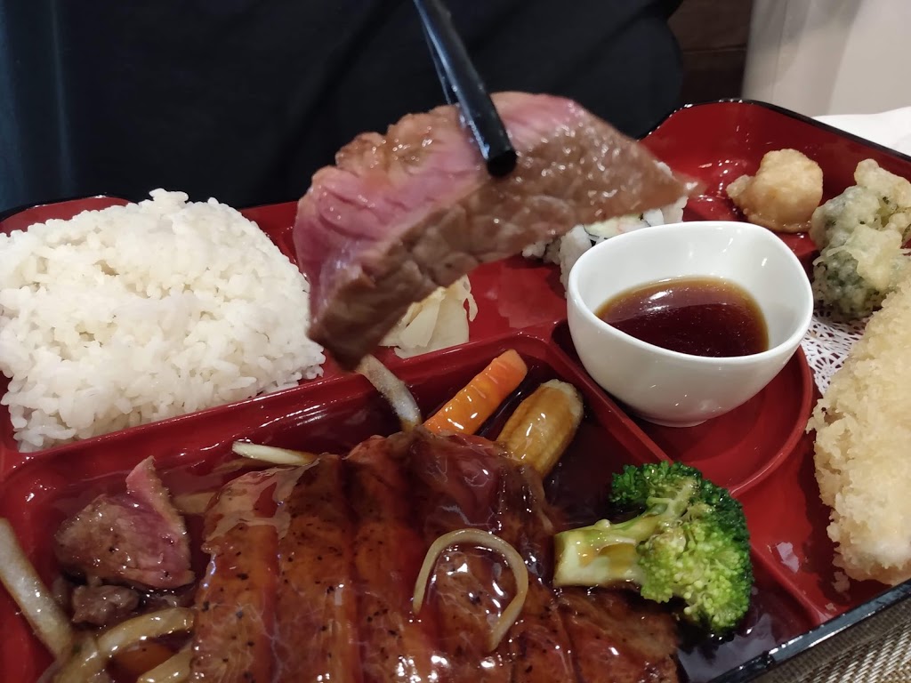 Taku Japanese Steakhouse (Xenia) | restaurant | 167 Hospitality Dr, Xenia, OH 45385, USA | 9373526128 OR +1 937-352-6128