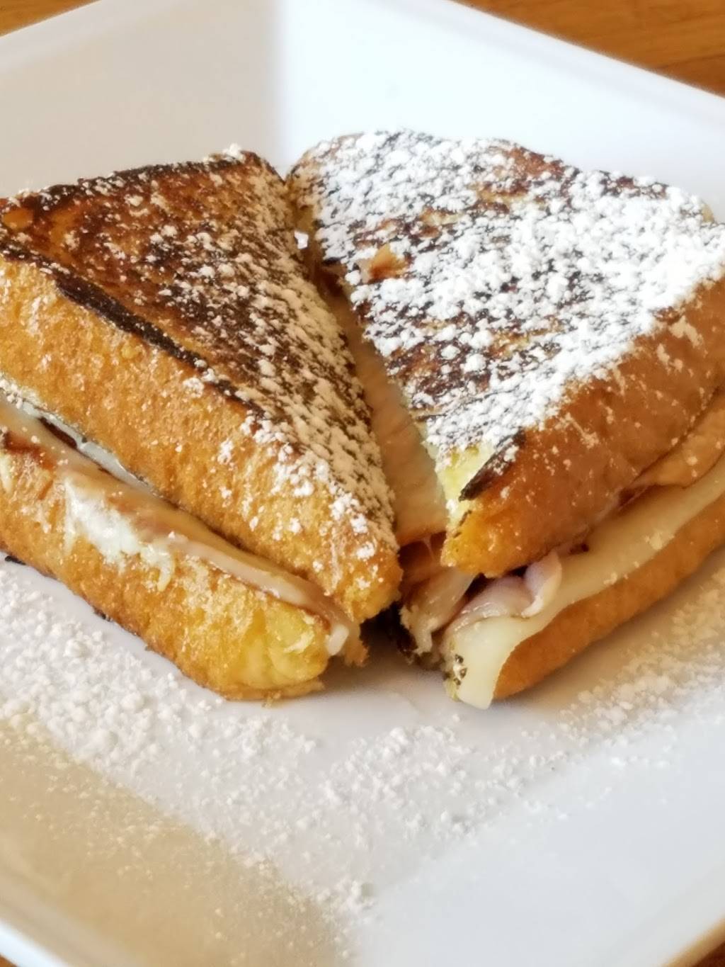 Beach Diner | restaurant | 2006 S 8th St, Fernandina Beach, FL 32034, USA | 9043103750 OR +1 904-310-3750