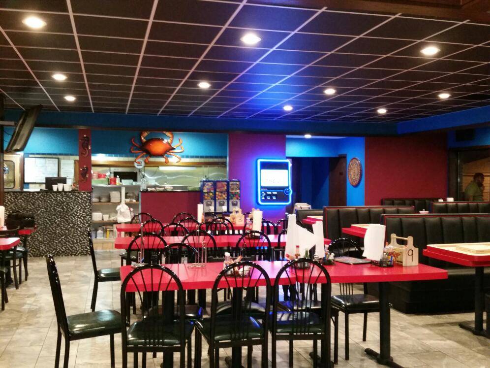 Las Islas Marias | restaurant | 8201 S Pulaski Rd, Chicago, IL 60652, USA | 7733404285 OR +1 773-340-4285