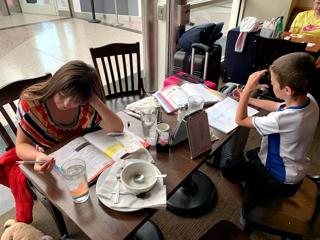 Denver International Airport B&C Concourse | restaurant | Arrivals – Terminal W, Denver, CO 80249, USA | 3033422000 OR +1 303-342-2000