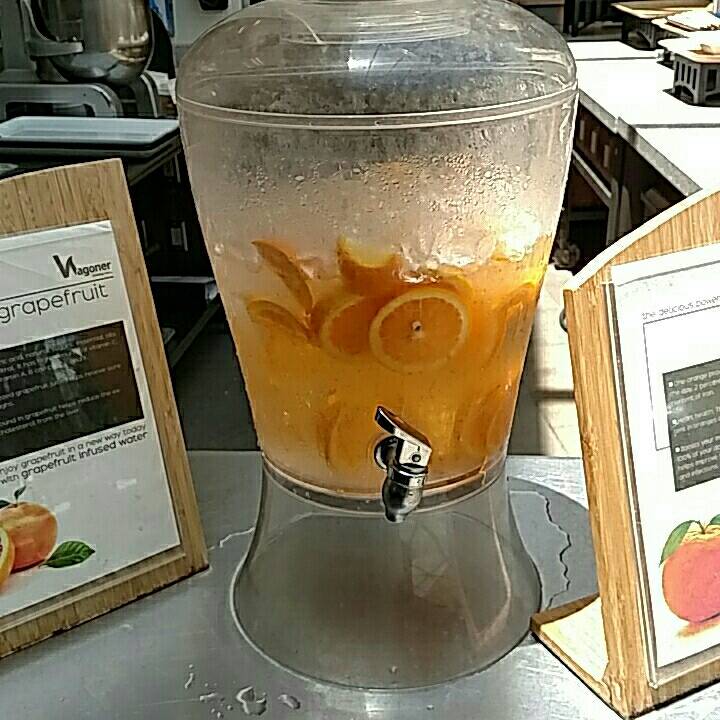 Wagoner Dining Hall | restaurant | Wilmington, NC 28403, USA | 9109622592 OR +1 910-962-2592