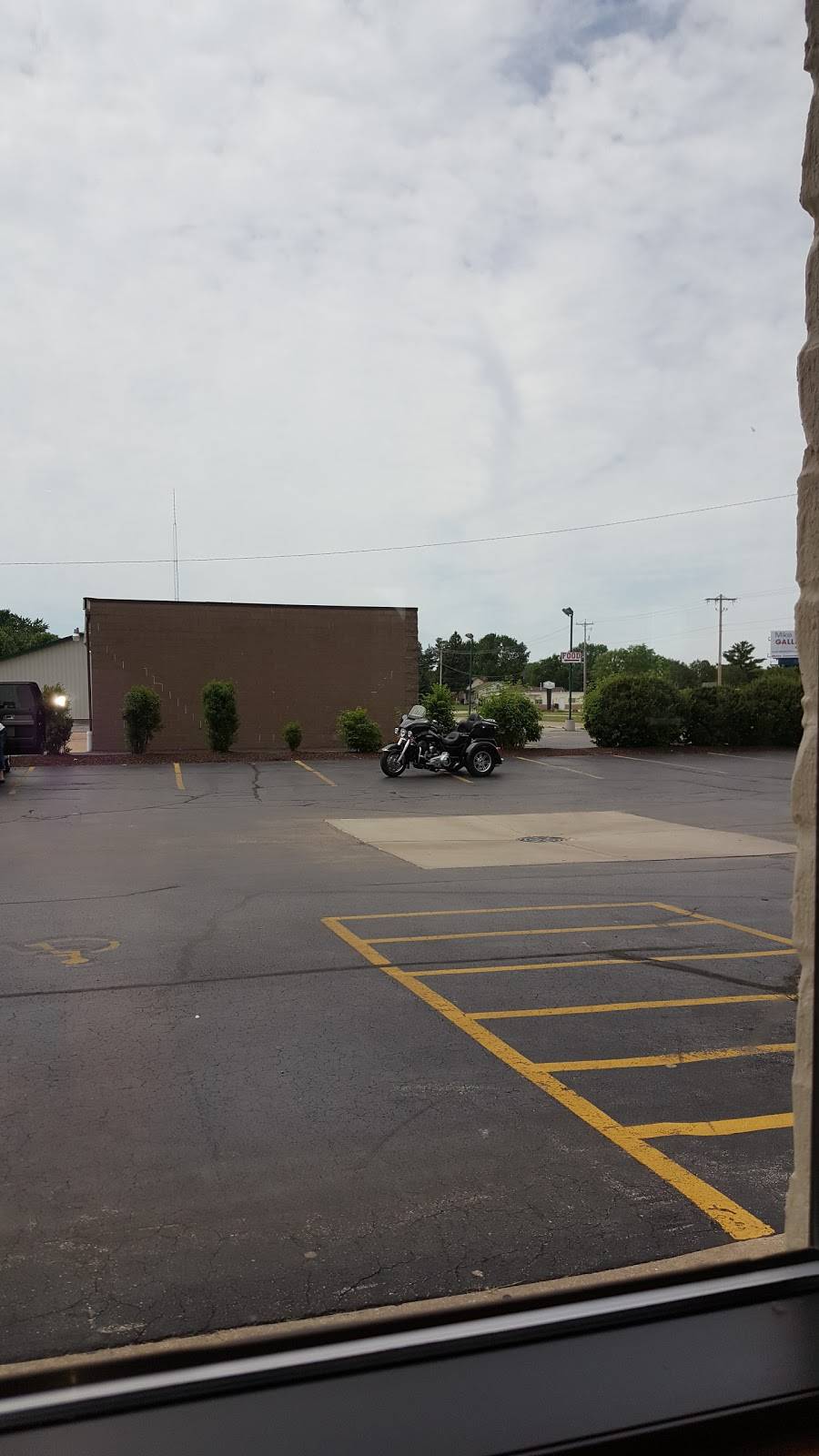 Dairy Queen Grill & Chill | restaurant | 490 E Cedar St, Pulaski, WI 54162, USA | 9208228044 OR +1 920-822-8044