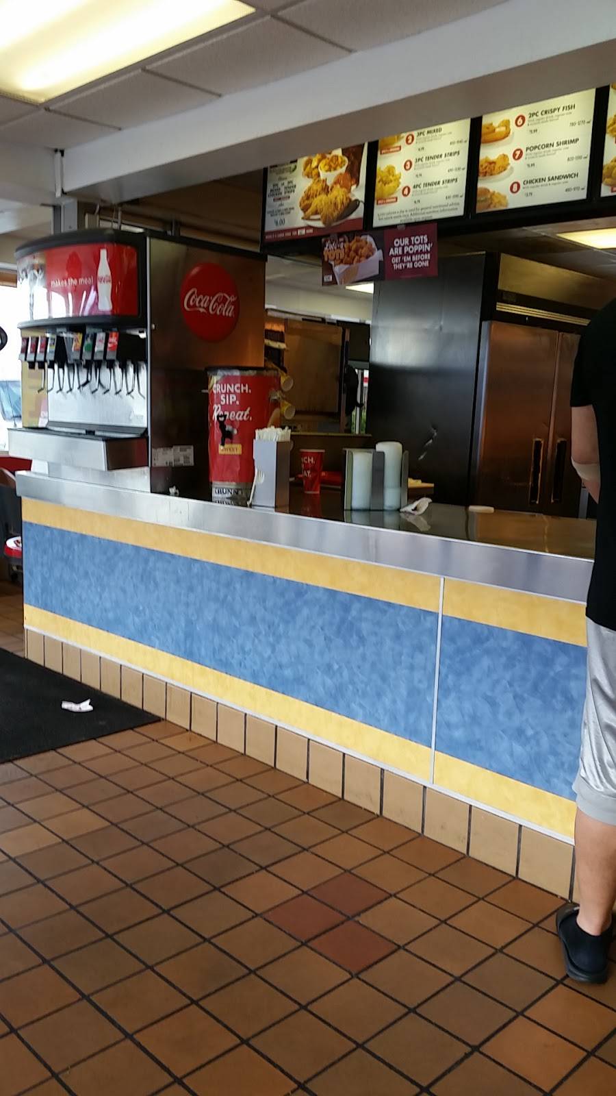 Churchs Chicken | restaurant | 9116 Bruton Rd, Dallas, TX 75217, USA | 2143910532 OR +1 214-391-0532