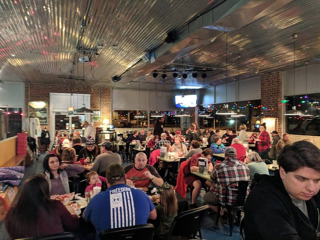 Sugar Hill Brewing Company | restaurant | 16622 Broad St, St Paul, VA 24283, USA | 2767381088 OR +1 276-738-1088