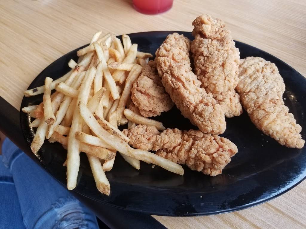 Buffalo Wild Wings | meal takeaway | 1046 Ridge Rd, Webster, NY 14580, USA | 5852179446 OR +1 585-217-9446