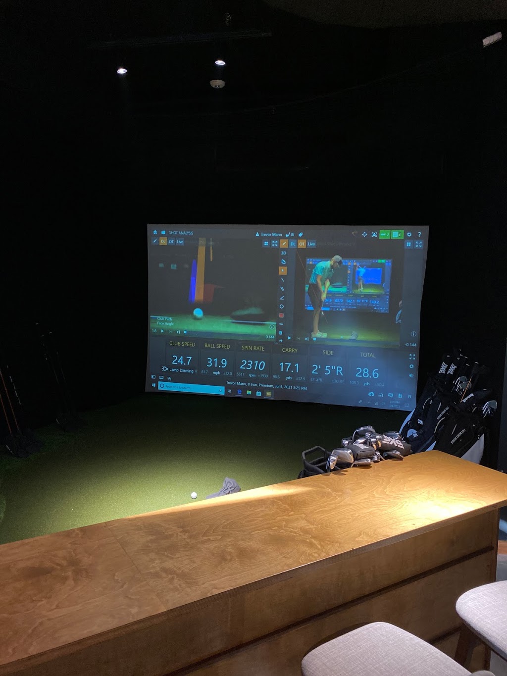 Blind Shot Social Club | restaurant | 177 S Fair Oaks Ave, Madison, WI 53704, USA | 6082305278 OR +1 608-230-5278