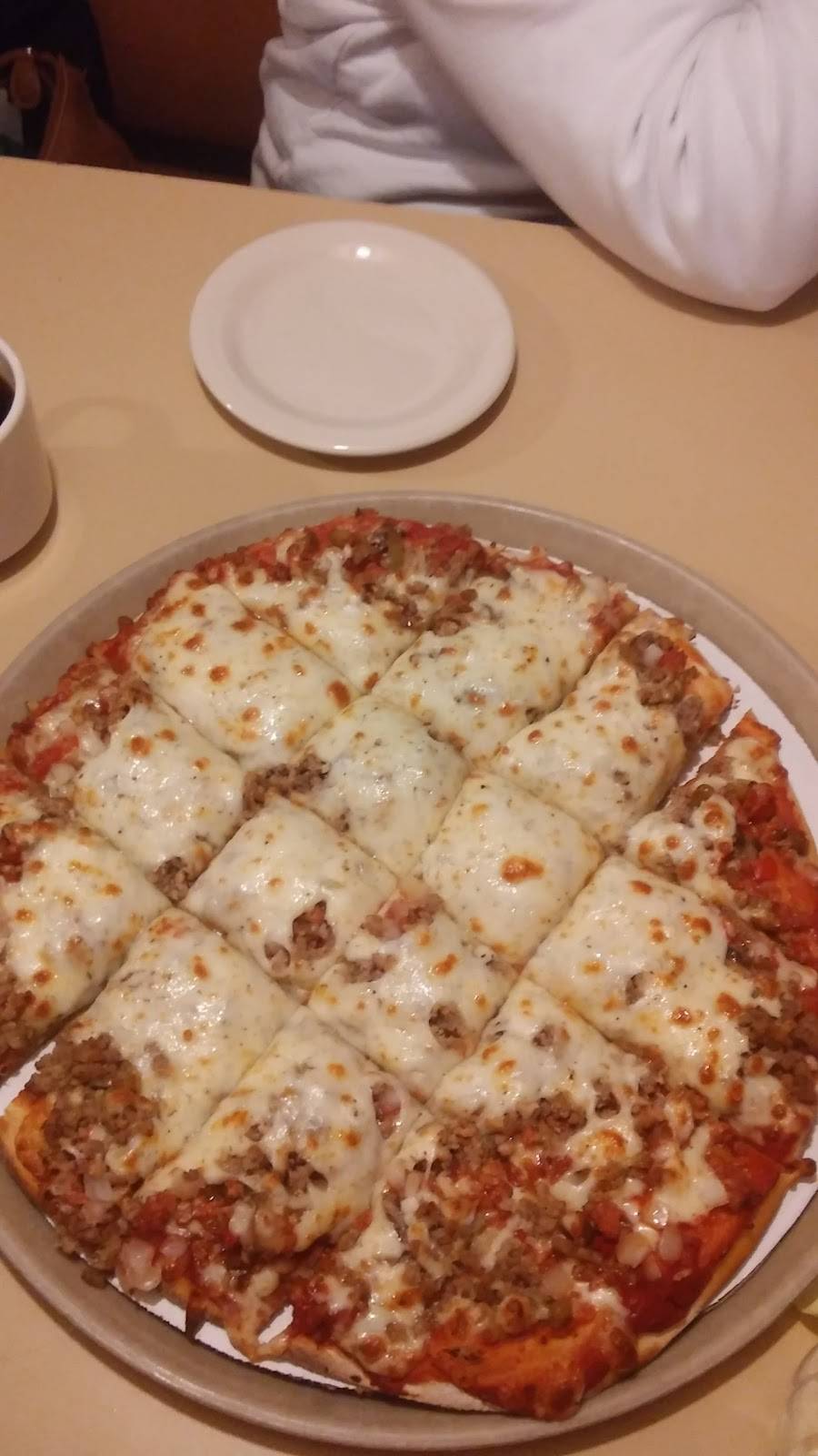 Pizza King | meal delivery | 1421 W Bethel Ave, Muncie, IN 47304, USA | 7652825901 OR +1 765-282-5901