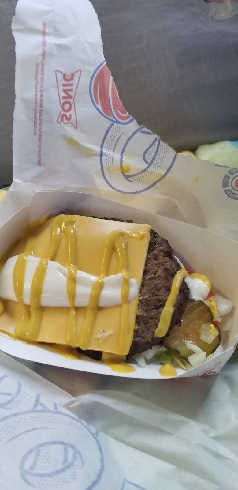 Sonic Drive-In | restaurant | 139 Block St, Marion, AR 72364, USA | 8707393355 OR +1 870-739-3355