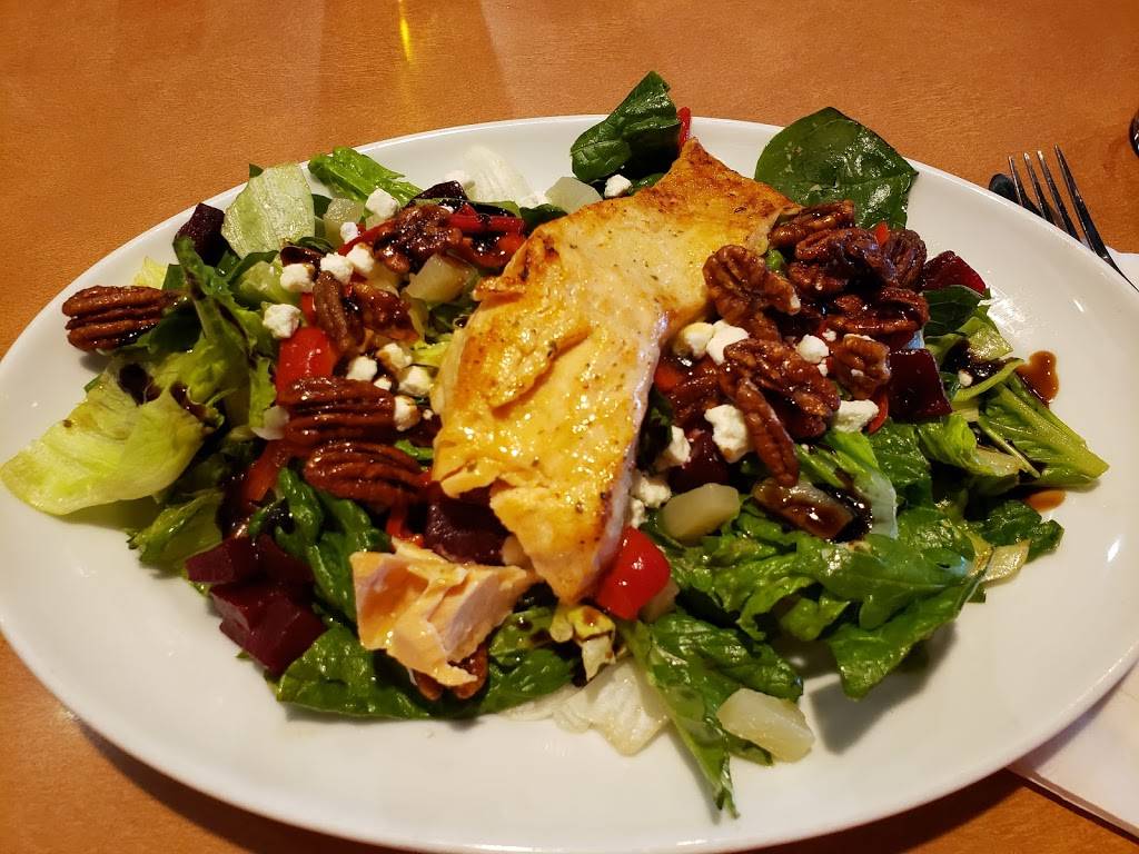 Boston Pizza | restaurant | 35 Woodlawn Rd W, Guelph, ON N1H 1G8, Canada | 5198265200 OR +1 519-826-5200