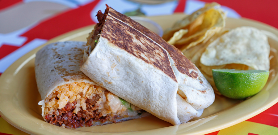 Tacos Los Desvelados | restaurant | 5306 Atlantic Blvd, Maywood, CA 90270, USA | 3235378276 OR +1 323-537-8276