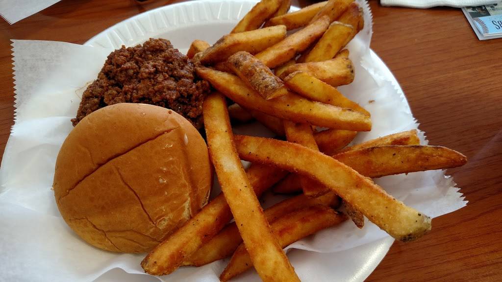 Toulas | restaurant | 119 W Marion Ave, Punta Gorda, FL 33950, USA | 9416218015 OR +1 941-621-8015