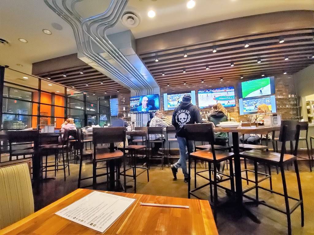 BoomBozz Craft Pizza & Taphouse - Murfreesboro | restaurant | 2839 Medical Center Pkwy, Murfreesboro, TN 37129, USA | 6158469452 OR +1 615-846-9452