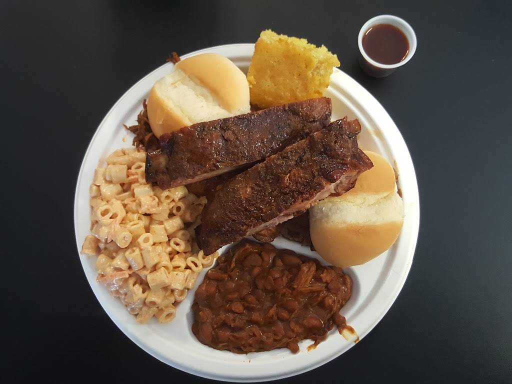 Slicks Big Time BBQ | restaurant | 9425 SW Commerce Cir #14, Wilsonville, OR 97070, USA | 5034272414 OR +1 503-427-2414