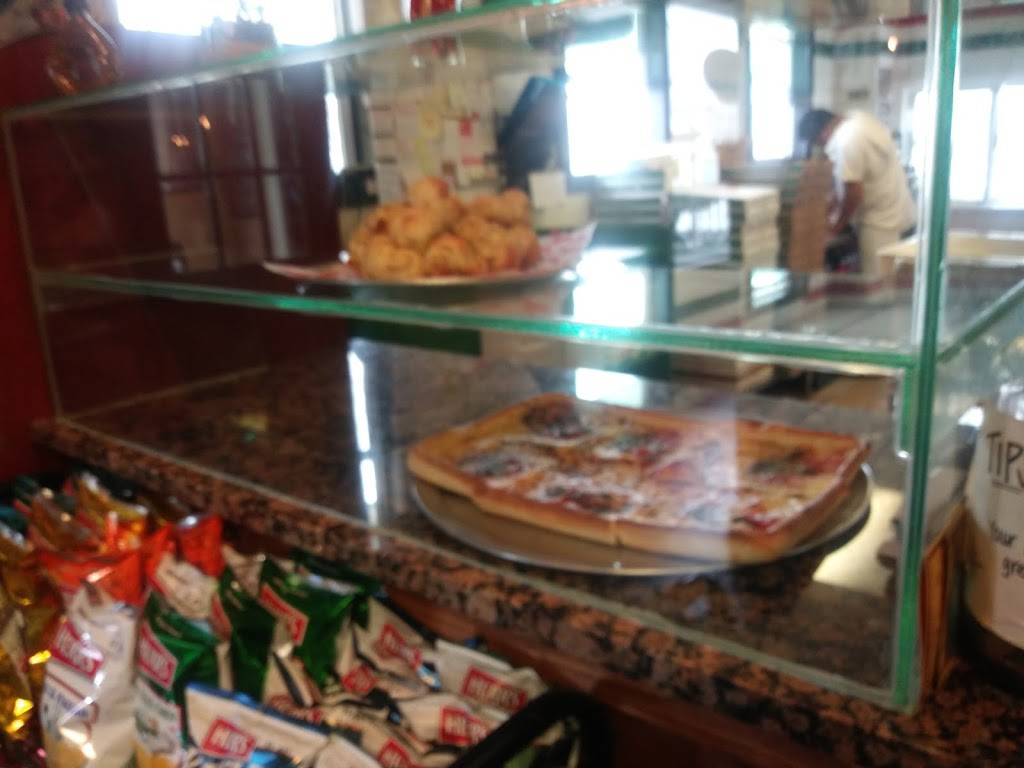 A Slice of Brooklyn - New Holland | restaurant | 808 E Main St, New Holland, PA 17557, USA | 7173550333 OR +1 717-355-0333