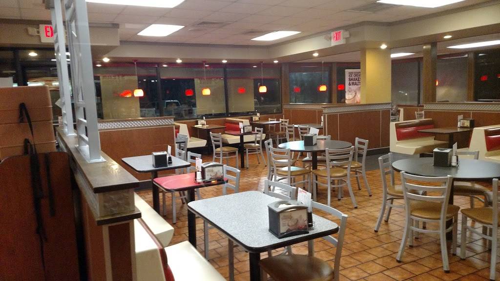 Hardees | restaurant | 4083 US-411, Ocoee, TN 37361, USA | 4233384083 OR +1 423-338-4083