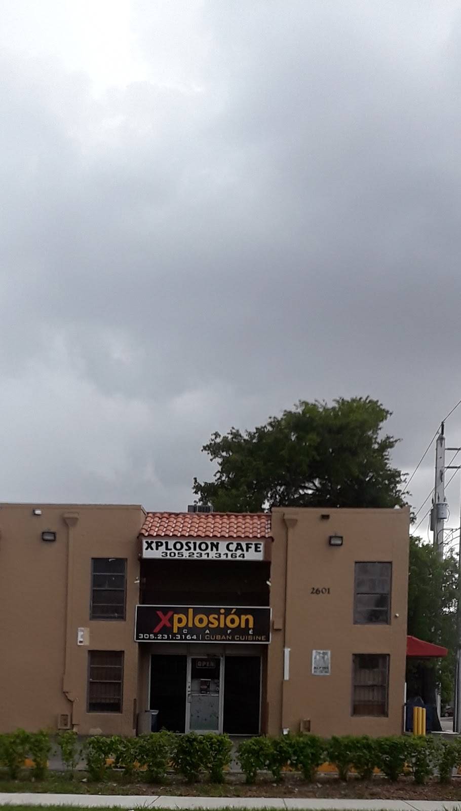 Xplosion Cafe | restaurant | 2601 W 76th St, Hialeah, FL 33016, USA | 3058482233 OR +1 305-848-2233