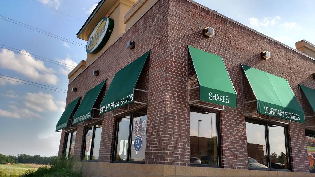 Runza Restaurant | restaurant | 3800 Yankee Hill Rd, Lincoln, NE 68516, USA | 4024202828 OR +1 402-420-2828