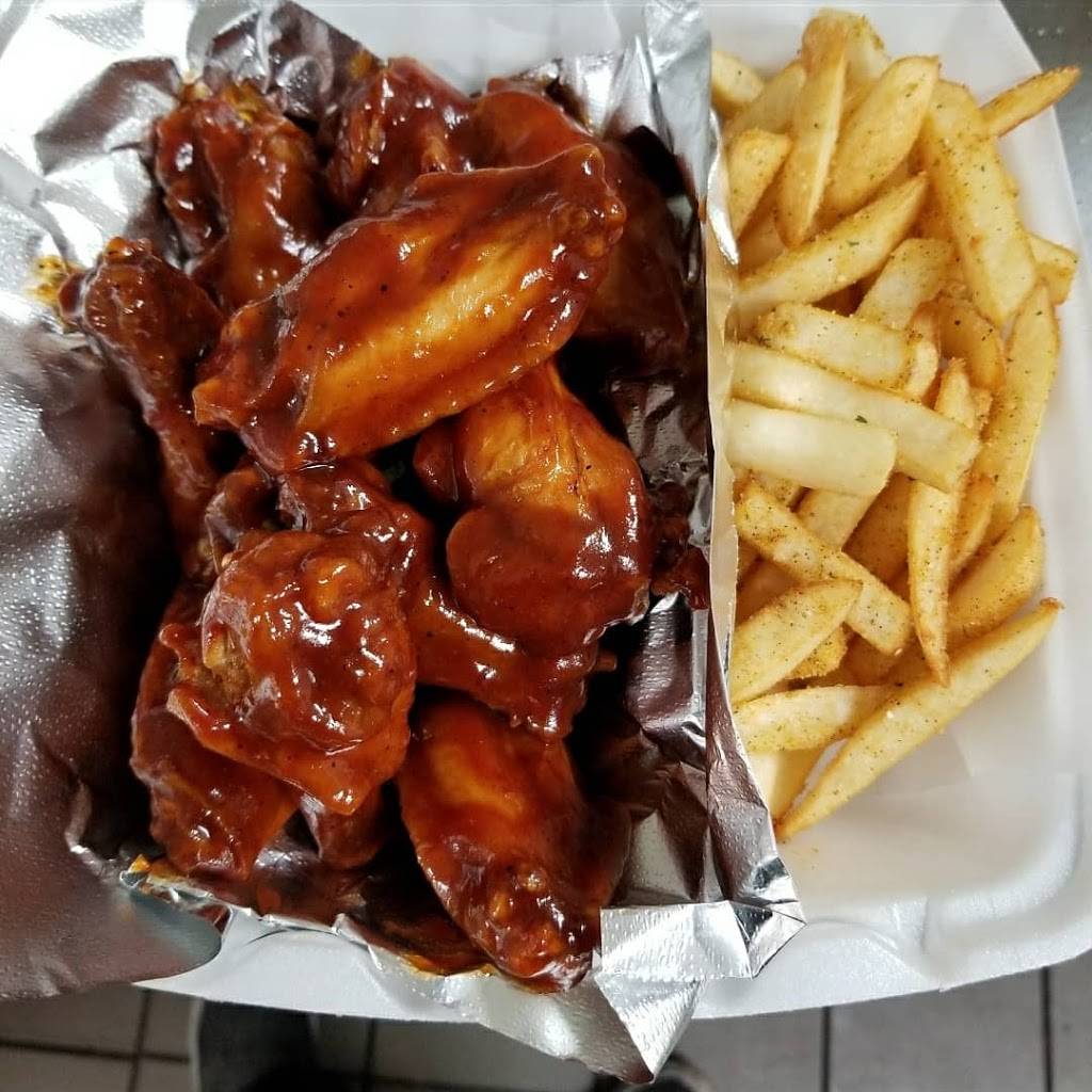We Got Wings & More | restaurant | 10012 Tidwell Rd, Houston, TX 77078, USA | 2817488362 OR +1 281-748-8362