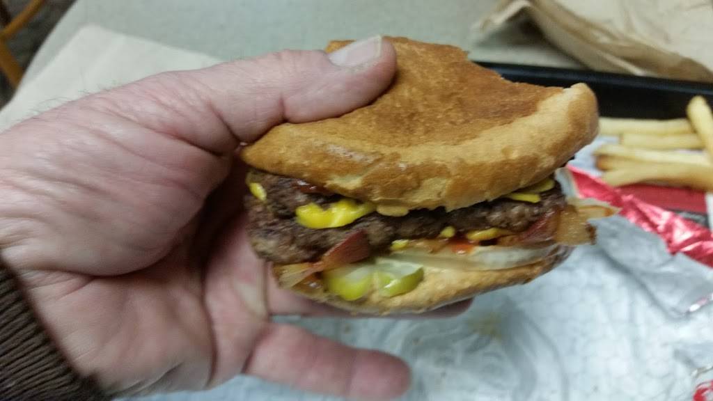 Wendys | restaurant | 232 NE 82nd Ave, Portland, OR 97220, USA | 5032521185 OR +1 503-252-1185