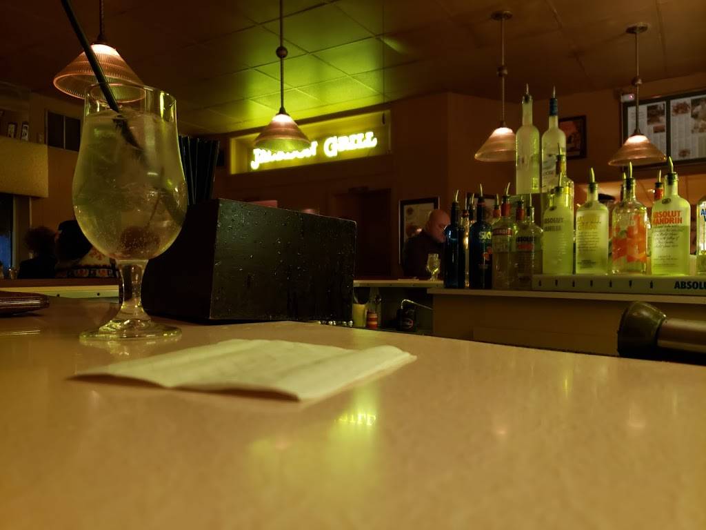 Jackson Grill | restaurant | 3736 W Mitchell St, Milwaukee, WI 53215, USA | 4143847384 OR +1 414-384-7384
