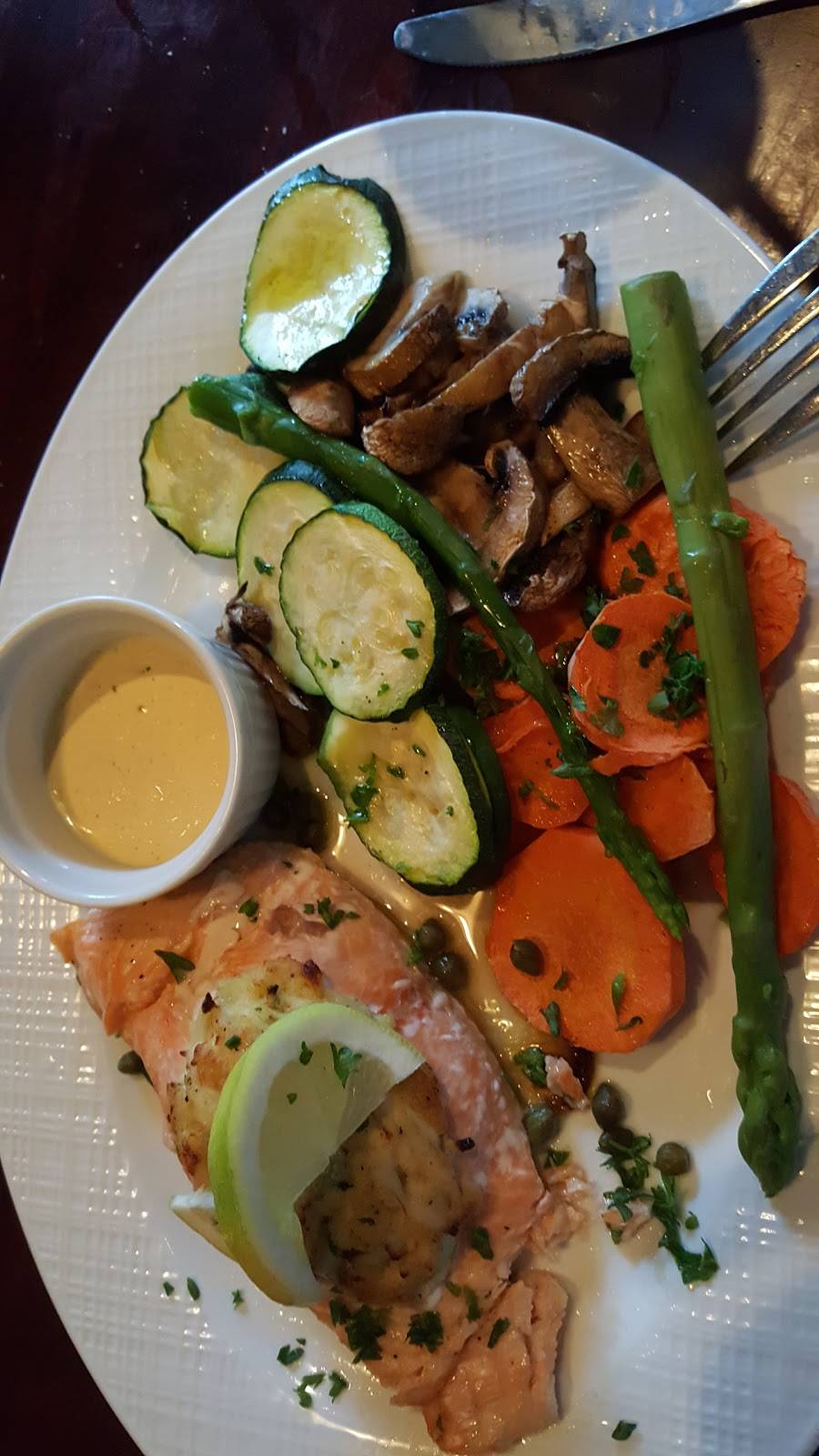 Palermo | restaurant | 15717 City View Dr, Midlothian, VA 23113, USA | 8043787643 OR +1 804-378-7643