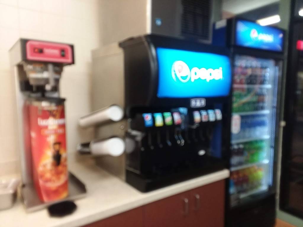 Jersey Mikes Subs | meal takeaway | 1054 Casitas Pass Rd, Carpinteria, CA 93013, USA | 8053181388 OR +1 805-318-1388