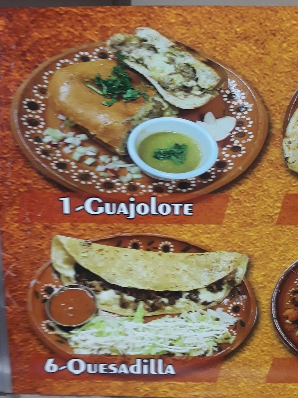 Champions Bar and Grill | restaurant | 8765 S Tacoma Way, Lakewood, WA 98499, USA | 2535823400 OR +1 253-582-3400