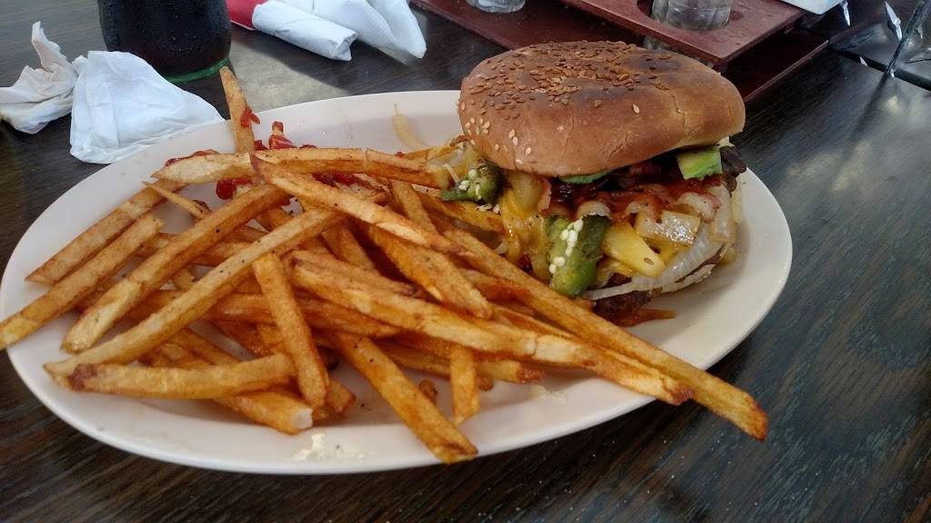 La Casita Mexican Food | restaurant | 212 E Central Ave, El Dorado, KS 67042, USA | 3163211084 OR +1 316-321-1084