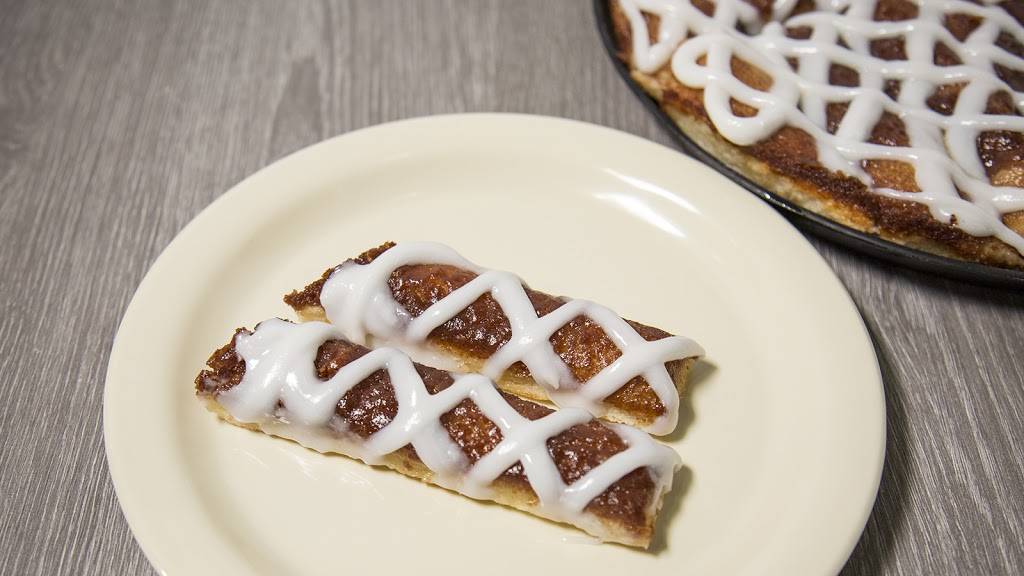 CheeZies Pizza - Wichita, KS (South) | meal takeaway | 1647 E MacArthur Rd, Wichita, KS 67216, USA | 3165292439 OR +1 316-529-2439