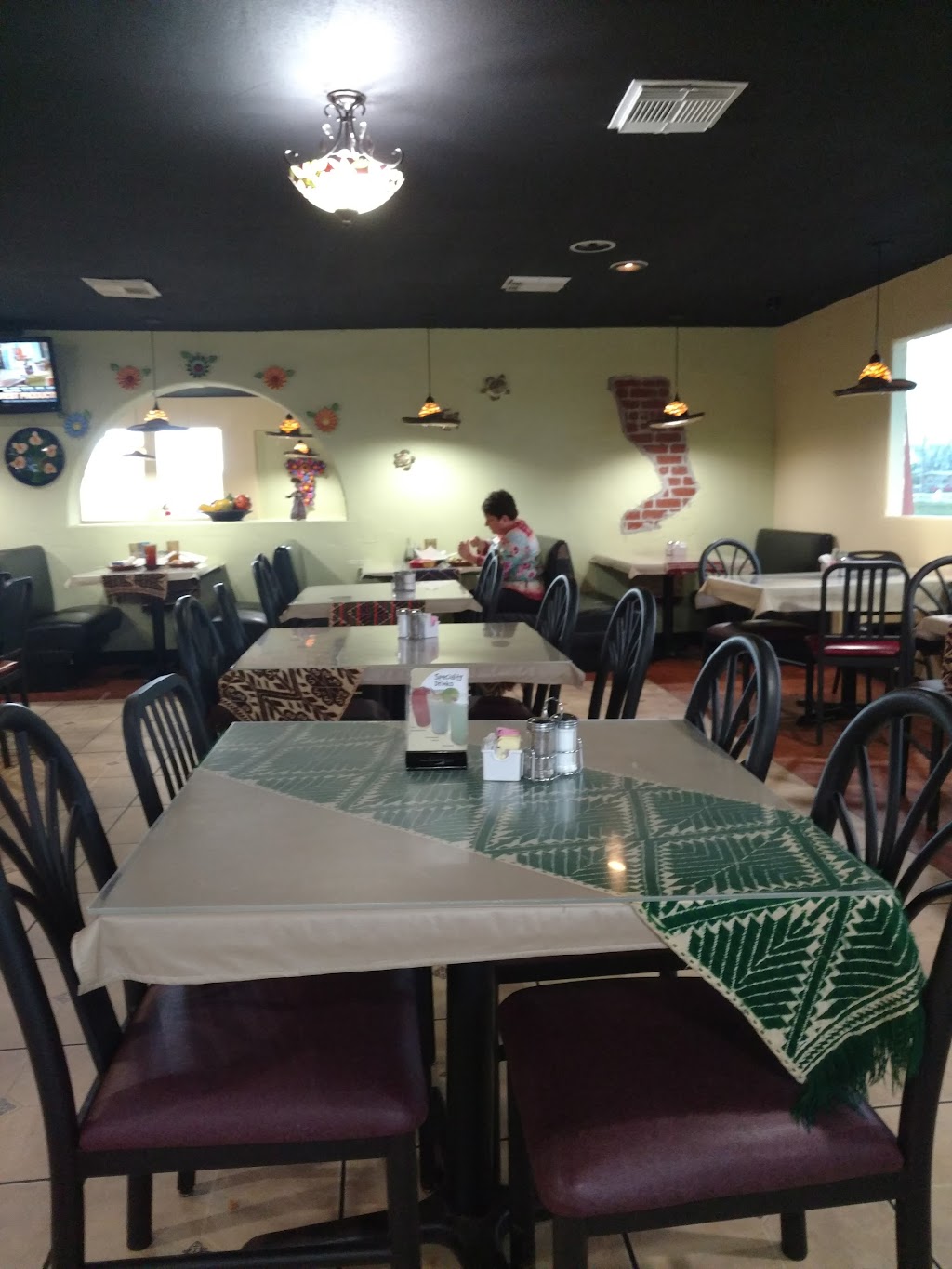 Poblanos Mexican Cafe | restaurant | 1624 S 4th St, Nashville, AR 71852, USA | 8704519468 OR +1 870-451-9468