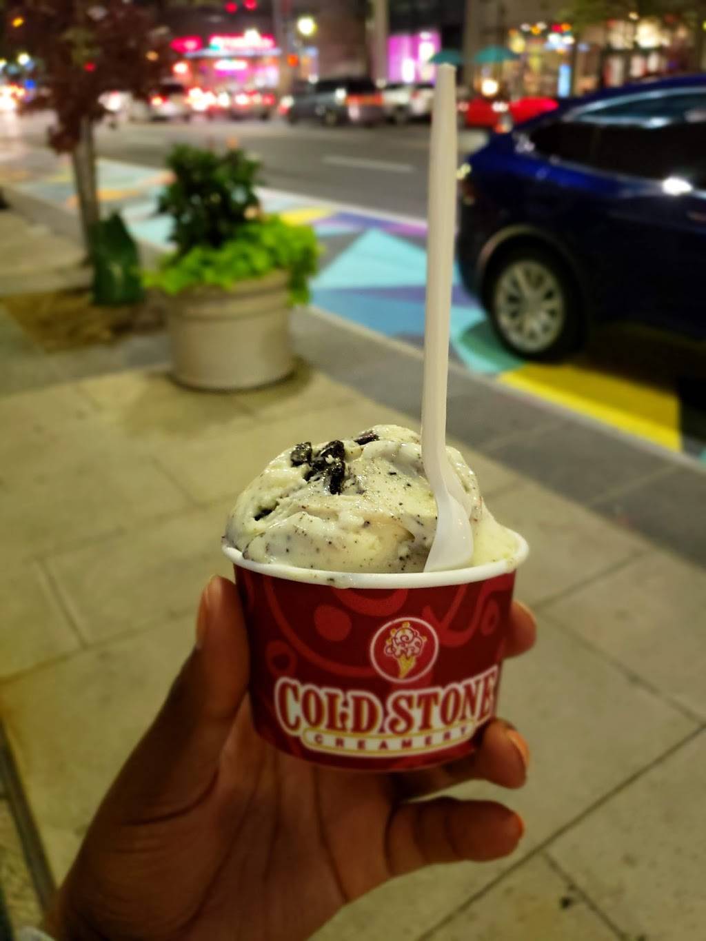 Cold Stone Creamery | bakery | 25 Mamaroneck Ave, White Plains, NY 10601, USA | 9142200160 OR +1 914-220-0160