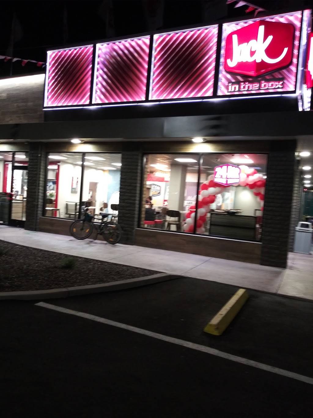 Jack in the Box | restaurant | 7510 W Indian School Rd, Phoenix, AZ 85033, USA | 6238493022 OR +1 623-849-3022
