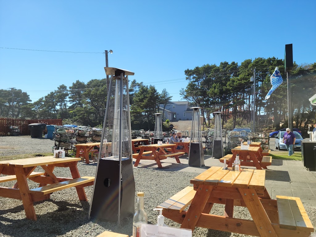 Luna Sea Fish House | restaurant | 10111 NW Pacific Coast Hwy, Seal Rock, OR 97376, USA | 5415635862 OR +1 541-563-5862