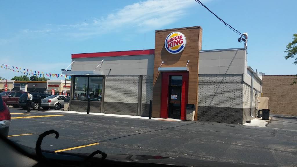 Burger King | restaurant | 7133 W Dempster St, Niles, IL 60714, USA | 8479654280 OR +1 847-965-4280