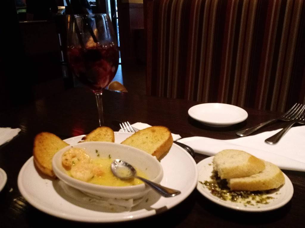 Carrabbas Italian Grill | restaurant | 650 N US-441, The Villages, FL 32159, USA | 3524301304 OR +1 352-430-1304