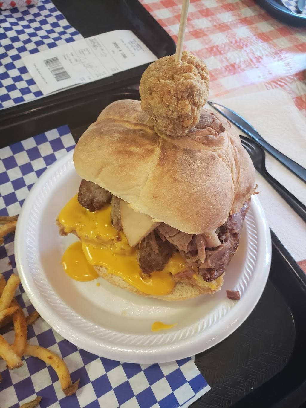 Deckle Smokehouse BBQ | restaurant | 324 W Edmond Rd, Edmond, OK 73003, USA | 4054307649 OR +1 405-430-7649