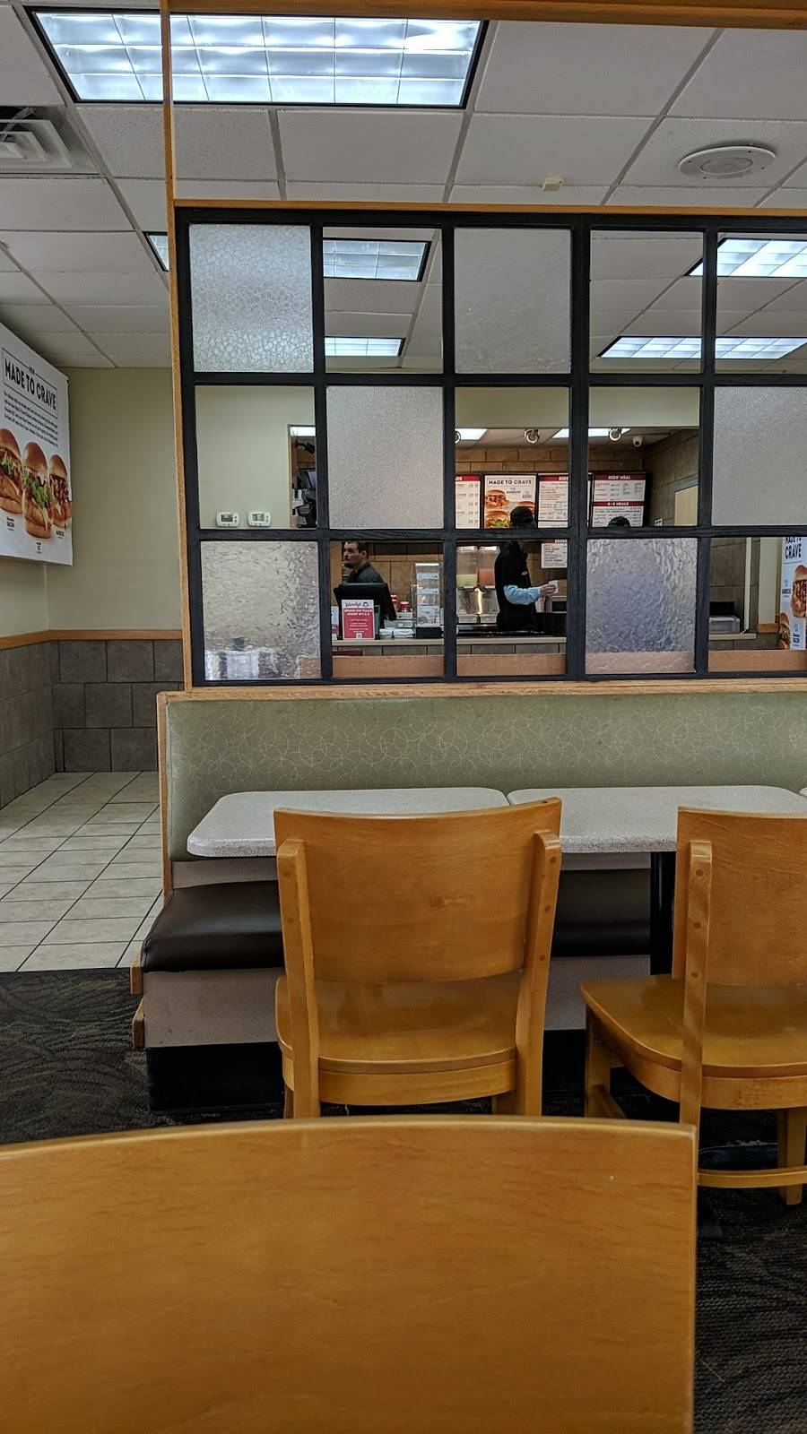 Wendys | restaurant | 1401 S 1st St, Union City, TN 38261, USA | 7318853823 OR +1 731-885-3823