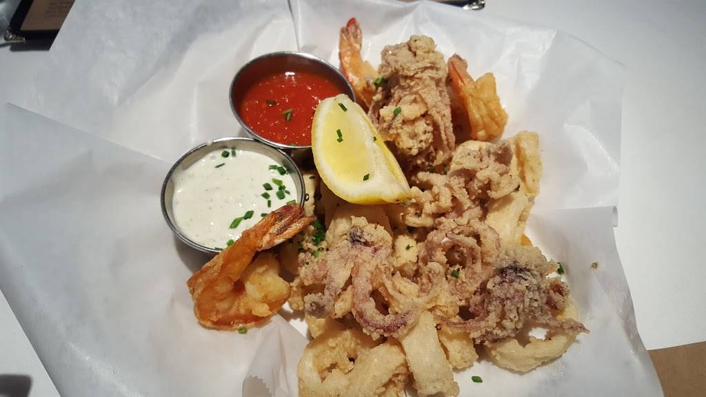 Smittys Grill | restaurant | 110 S Lake Ave, Pasadena, CA 91101, USA | 6267929999 OR +1 626-792-9999