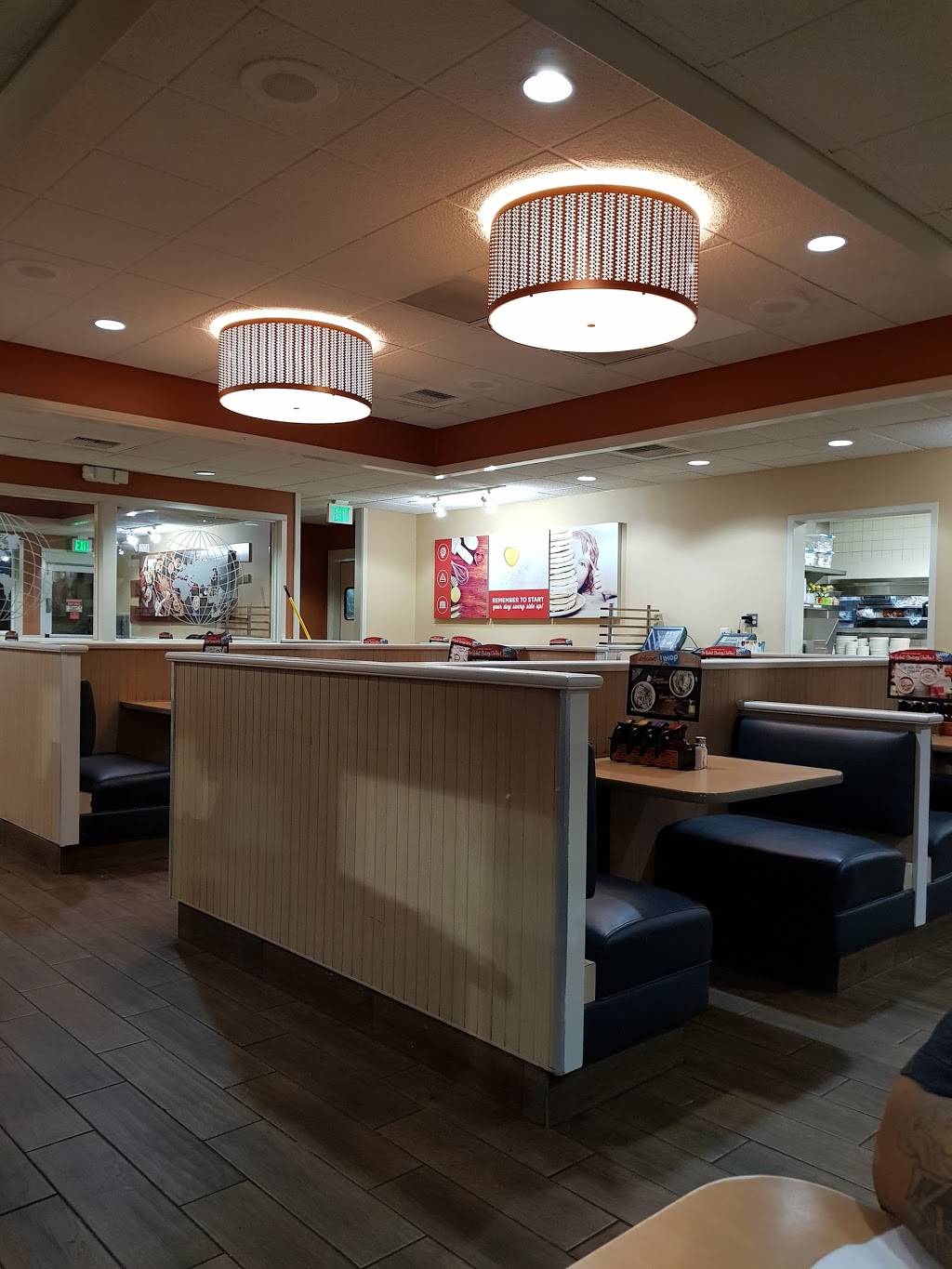 IHOP | restaurant | 6300 Santa Fe Ave, Huntington Park, CA 90255, USA | 3235840234 OR +1 323-584-0234